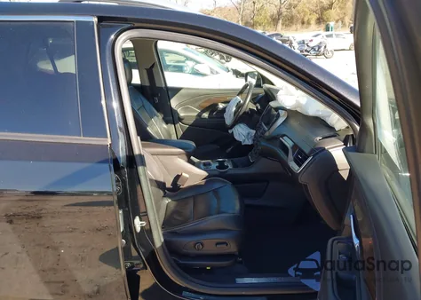 2018 GMC Terrain Denali z USA, uszkodzony, nr VIN 3GKALSEX1JL265368